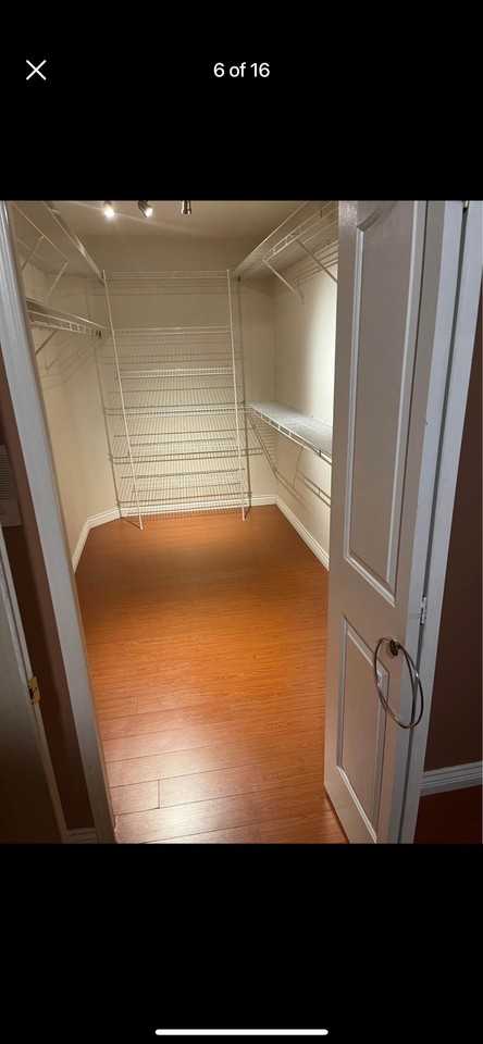 6500 124A St - Photo 2 of 10