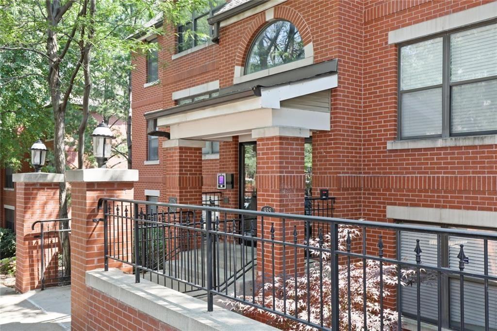 935 Washington Street #104