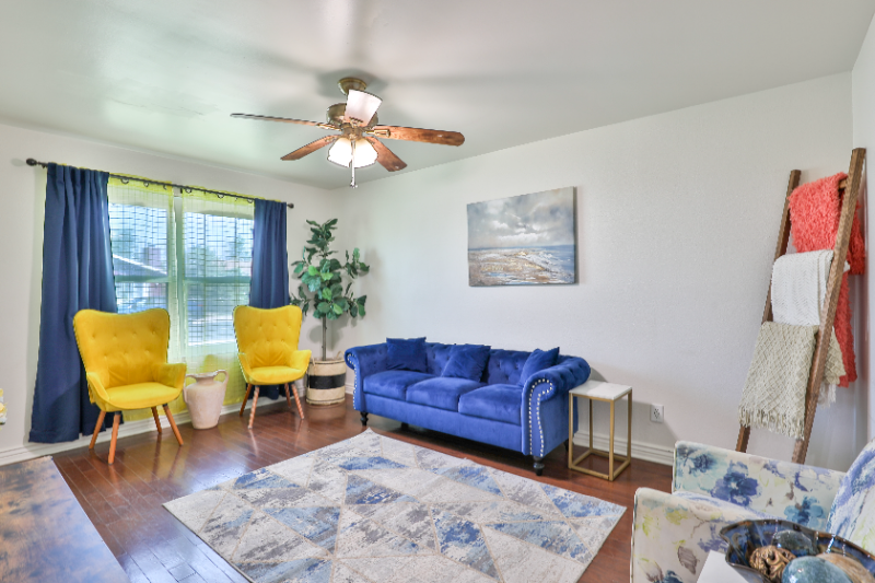 531 W Del Campo Ave - Photo 5 of 32