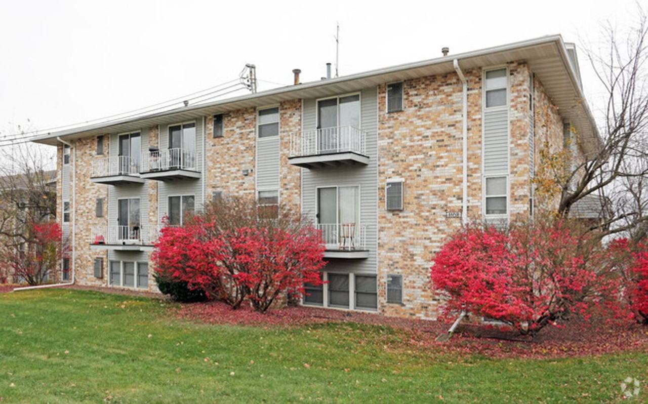 Altoona Terrace - Photo 4 of 4