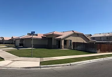 363 Foxtrail Dr - Photo 2 of 3