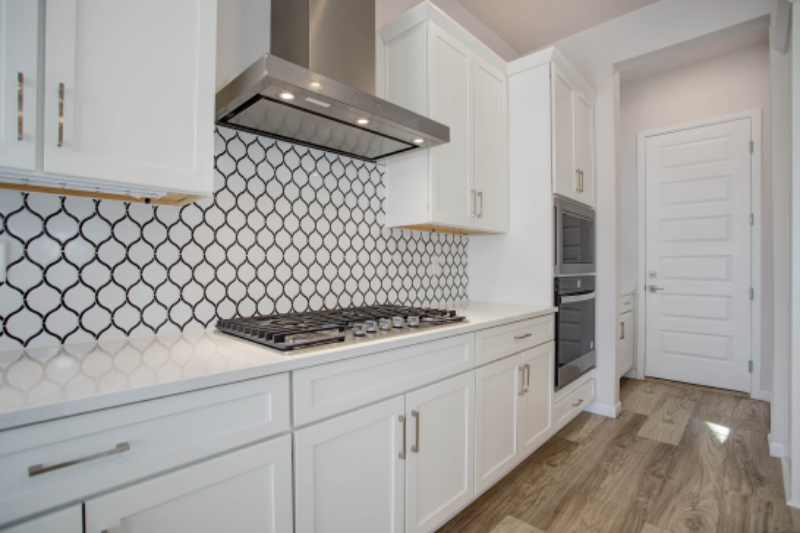 5072 Ditmars Ln - Photo 2 of 6