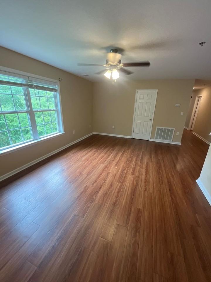 Old Mill Apartments - Photo 3 of 13