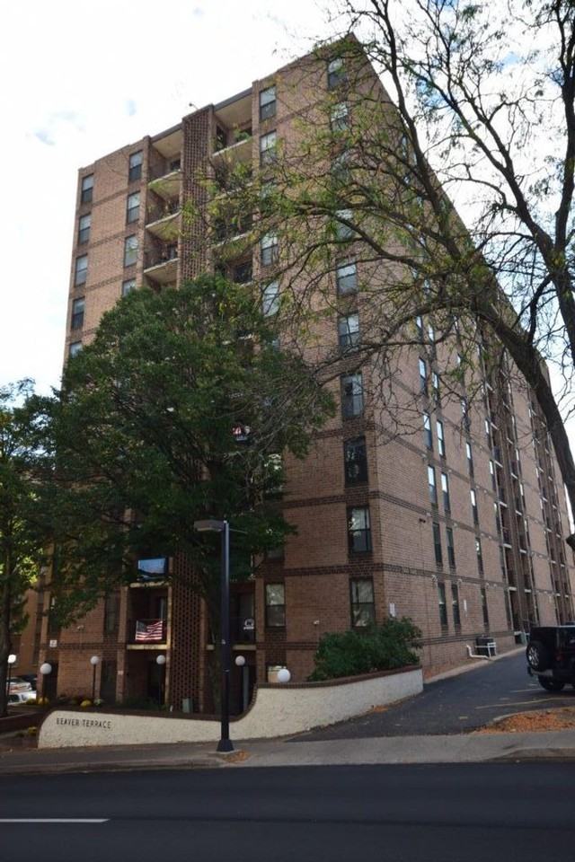 456 E Beaver Ave #608