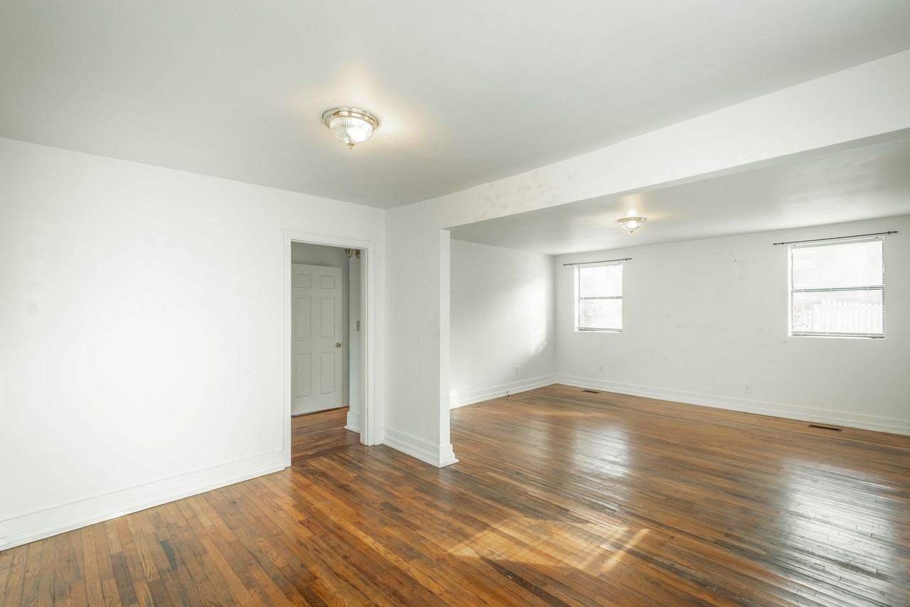126 Goodson Ave - Photo 5 of 18