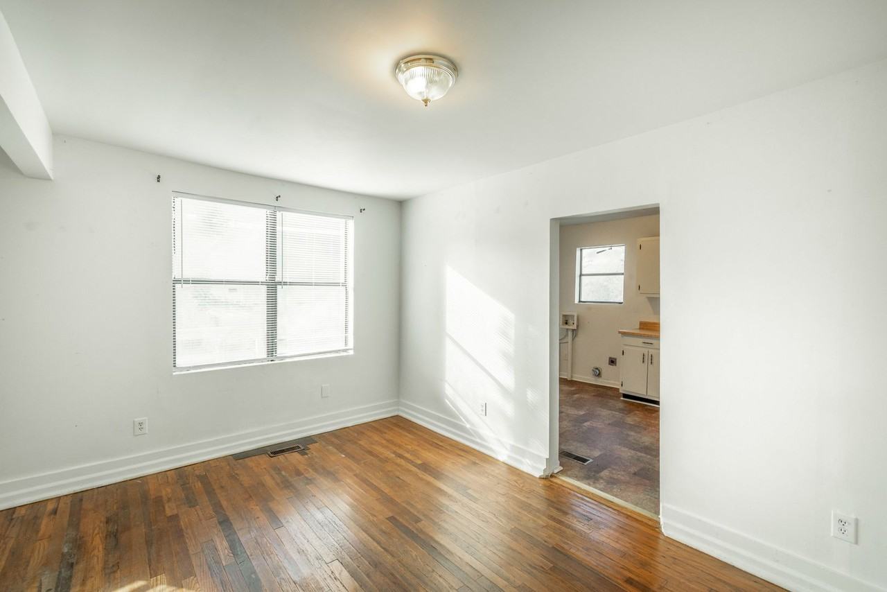 126 Goodson Ave - Photo 7 of 18