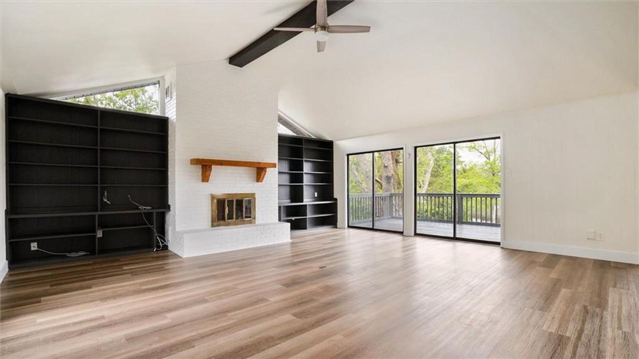 4062 Dawson Dr - Photo 5 of 35