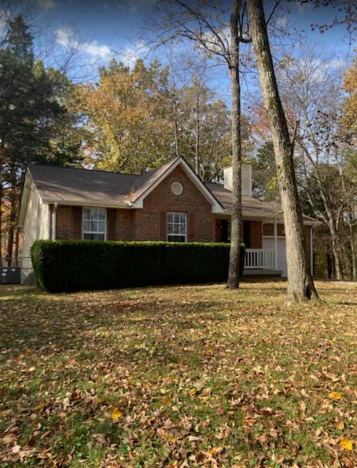 1016 Merritt Lewis Ln - Photo 2 of 18