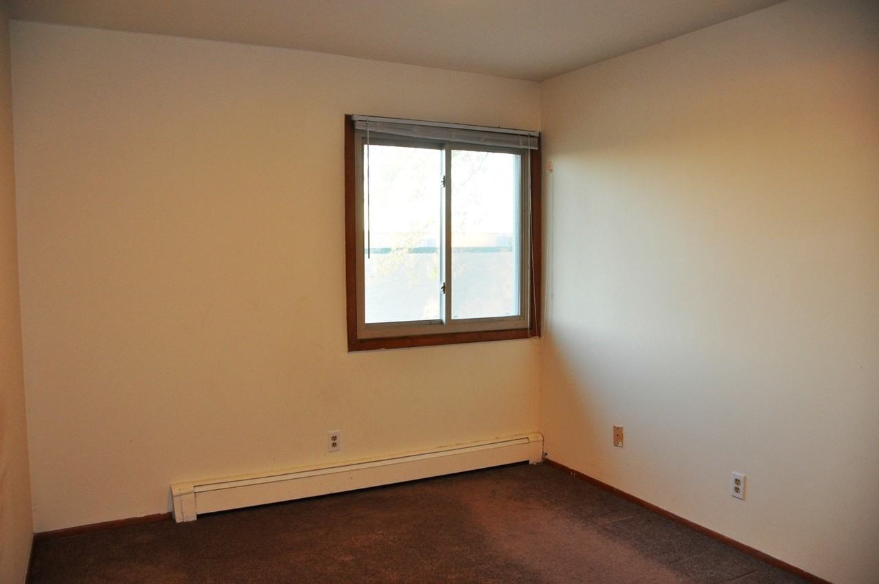 Waupun Apartment Homes - Photo 6 of 11