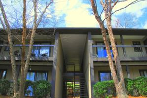 featured image of 297 Peabody St #4