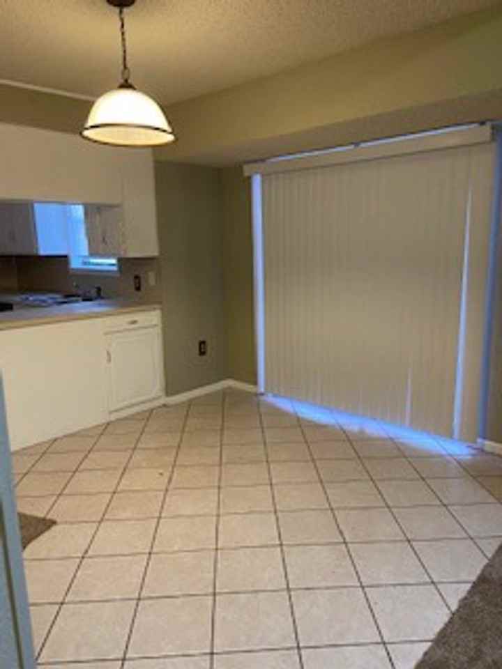 2226 Independence Blvd - Photo 3 of 16