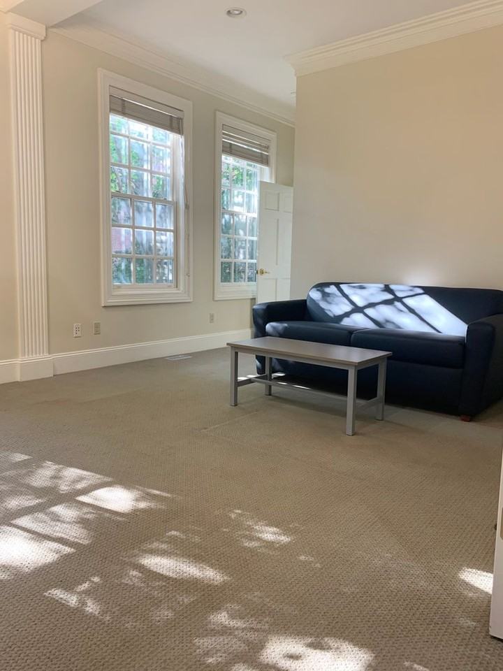 1327 Geddes Ave - Photo 6 of 31