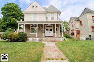 1101 Lake Ave - Photo 1 of 1