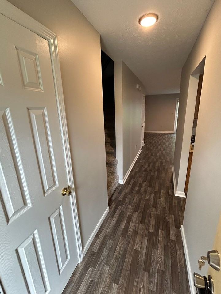 1524 Pearl Ave - Photo 2 of 19