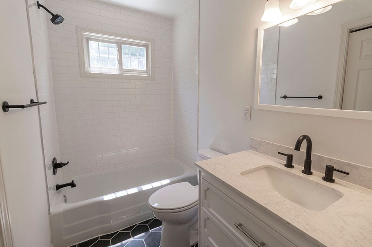 100 W Leslie Ln - Photo 7 of 46