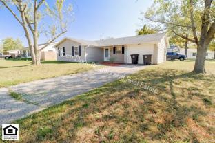 5104 Eastwick Dr - Photo 1 of 1