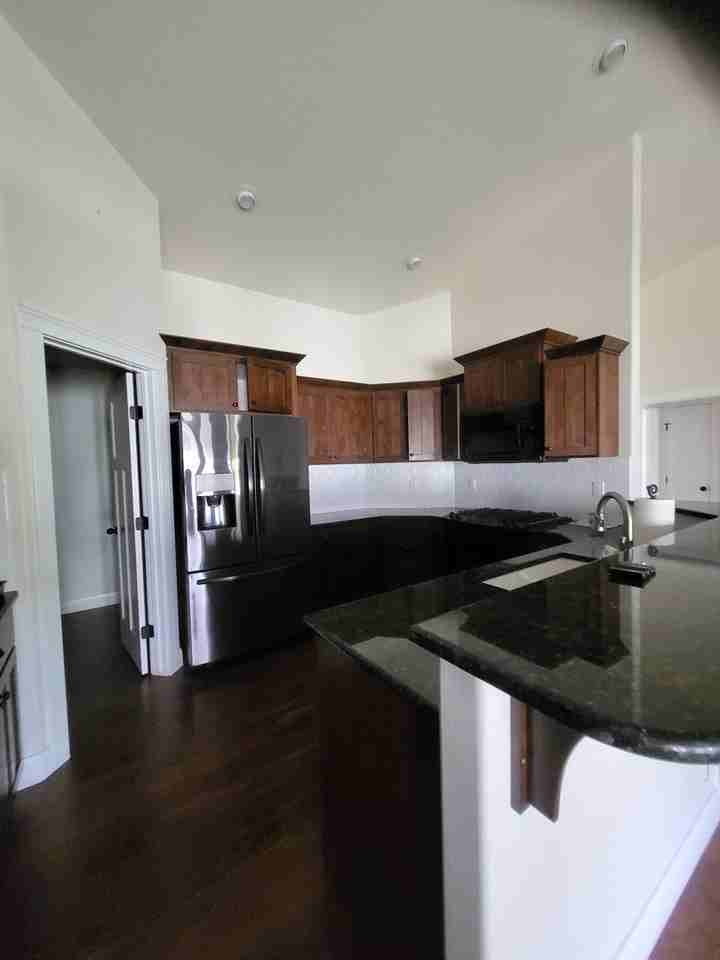 2148 N Fire Opal Ave - Photo 2 of 16