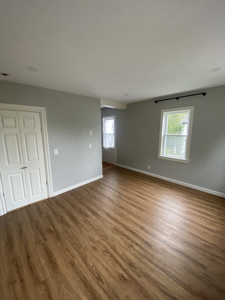 884 River Ave #1 - Photo 2 of 14