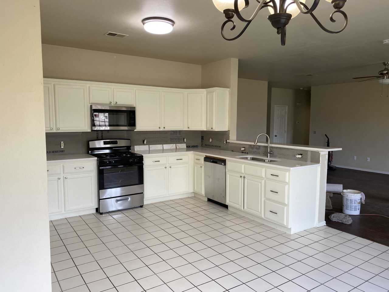 5701 Se 87th St #NA - Photo 2 of 15