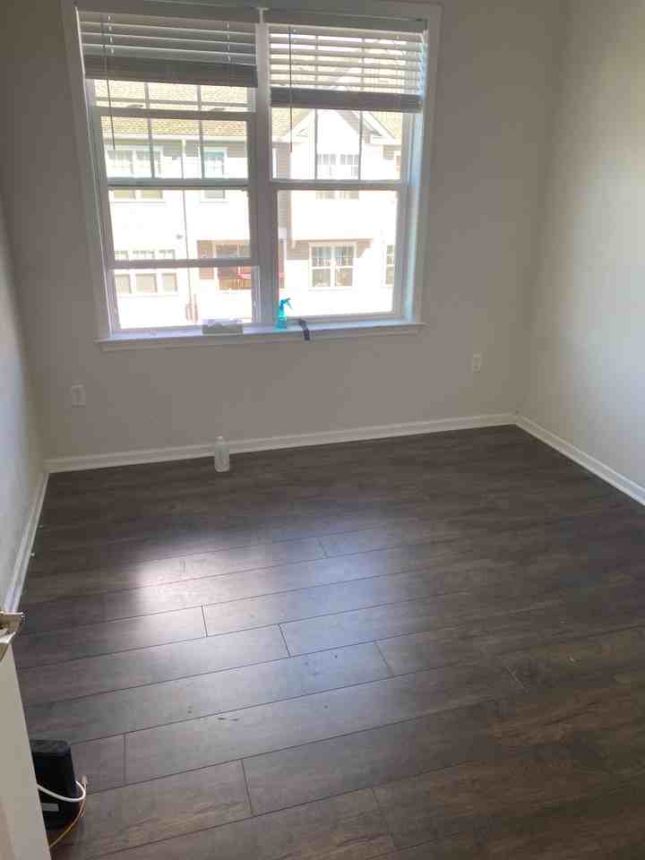 508 Greenland Sq #2 - Photo 3 of 4