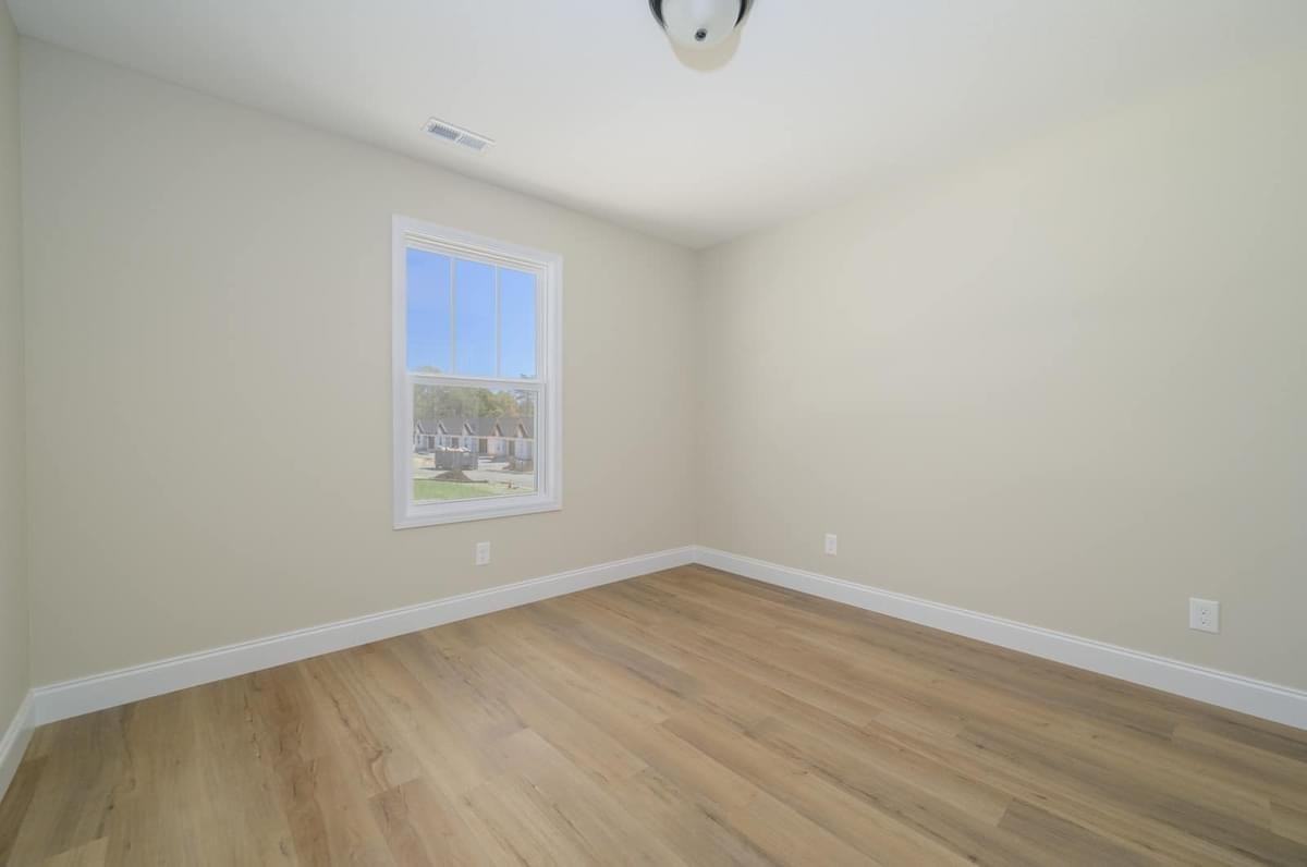 3301 Bethpage Way #13 - Photo 5 of 10