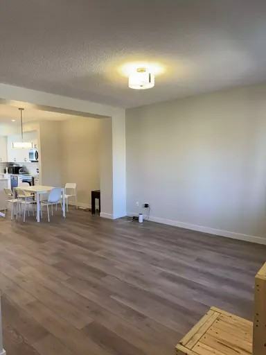 23 Nouveau Dr - Photo 3 of 19