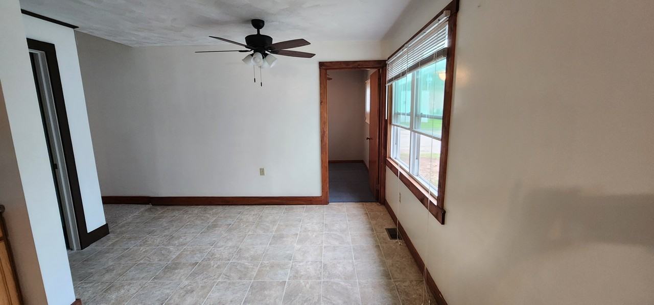 412 Main Street #rear - Photo 3 of 11