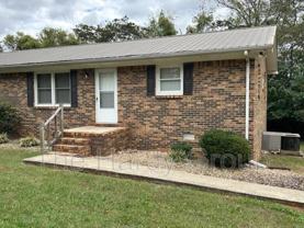111 7th Ave S - Photo 1 of 1