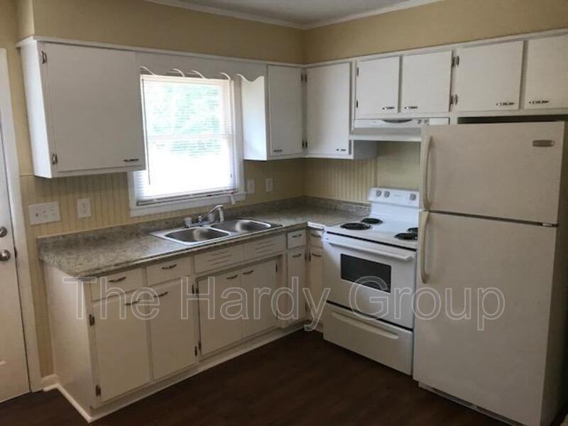 111 7th Ave S - Photo 6 of 12