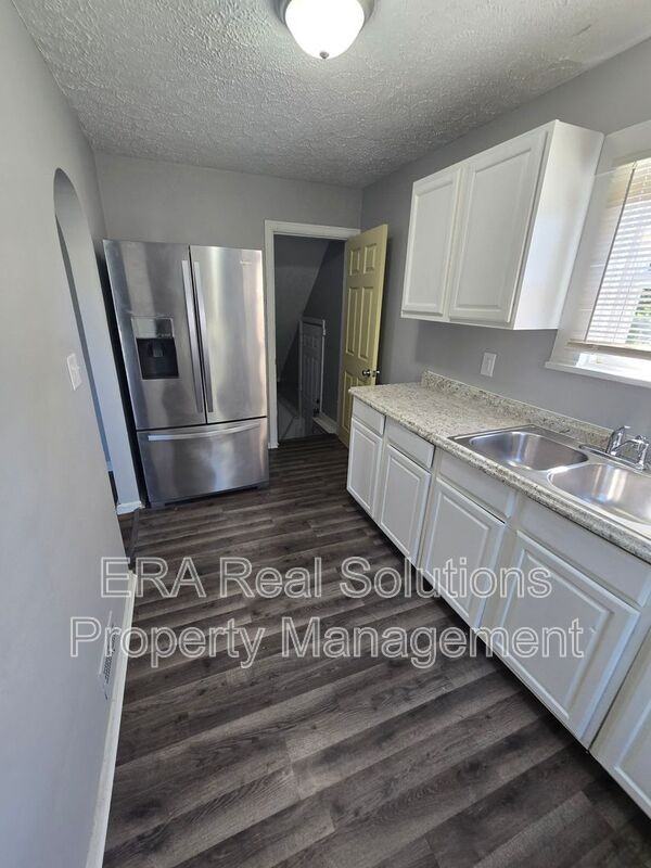 1251 E 23rd Ave - Photo 2 of 18