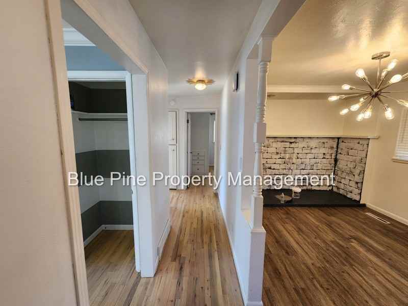 1545 12th Street #1 - Photo 4 of 27