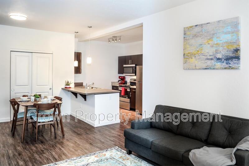 21 Pheasant Run - Photo 4 of 24