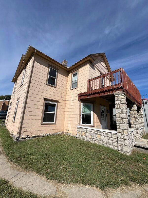 510 S Kansas City Ave Uppr - Photo 3 of 30