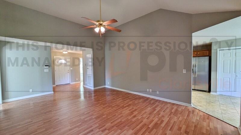 1121 Gunpoint Dr - Photo 6 of 33