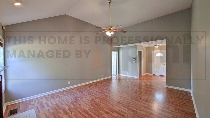 1121 Gunpoint Dr - Photo 7 of 33