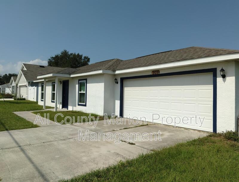 505 Marion Oaks Trl - Photo 3 of 17