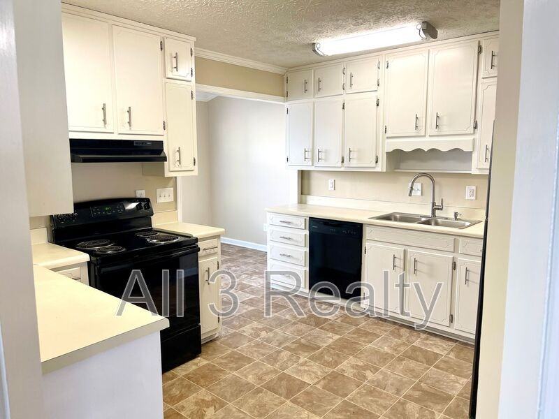 2124 Hickory Bnd Se - Photo 3 of 27