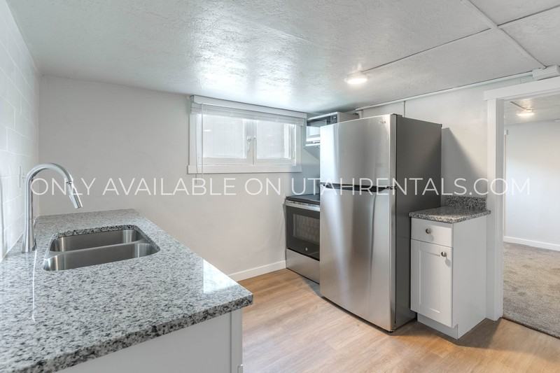 233 Wn - Photo 5 of 15