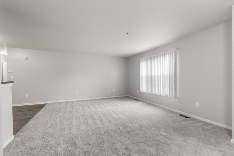 13249 Turnberry Ct - Photo 2 of 15