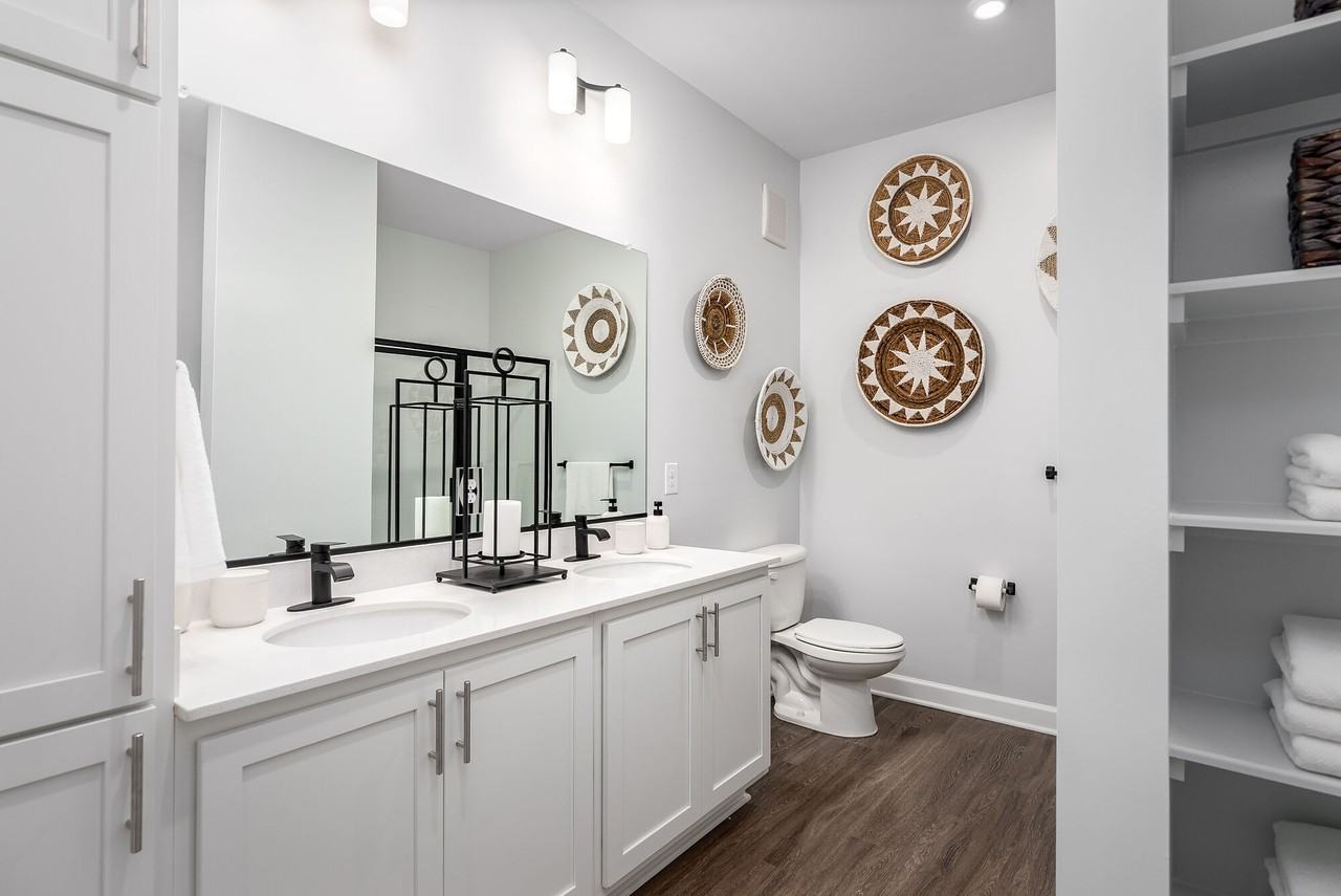 The Flats at Legacy - Photo 5 of 16