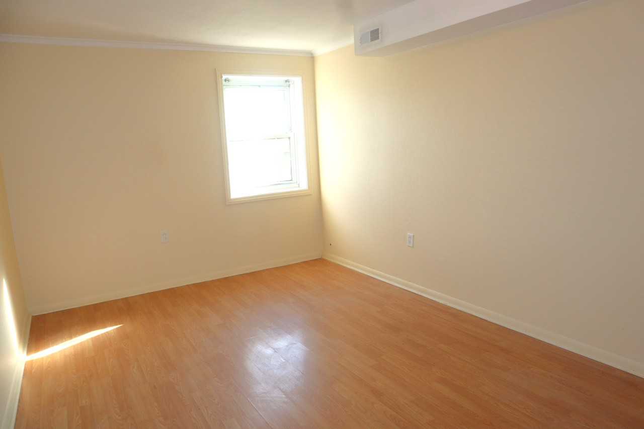 99 S Bowman Rd #6 - Photo 2 of 5