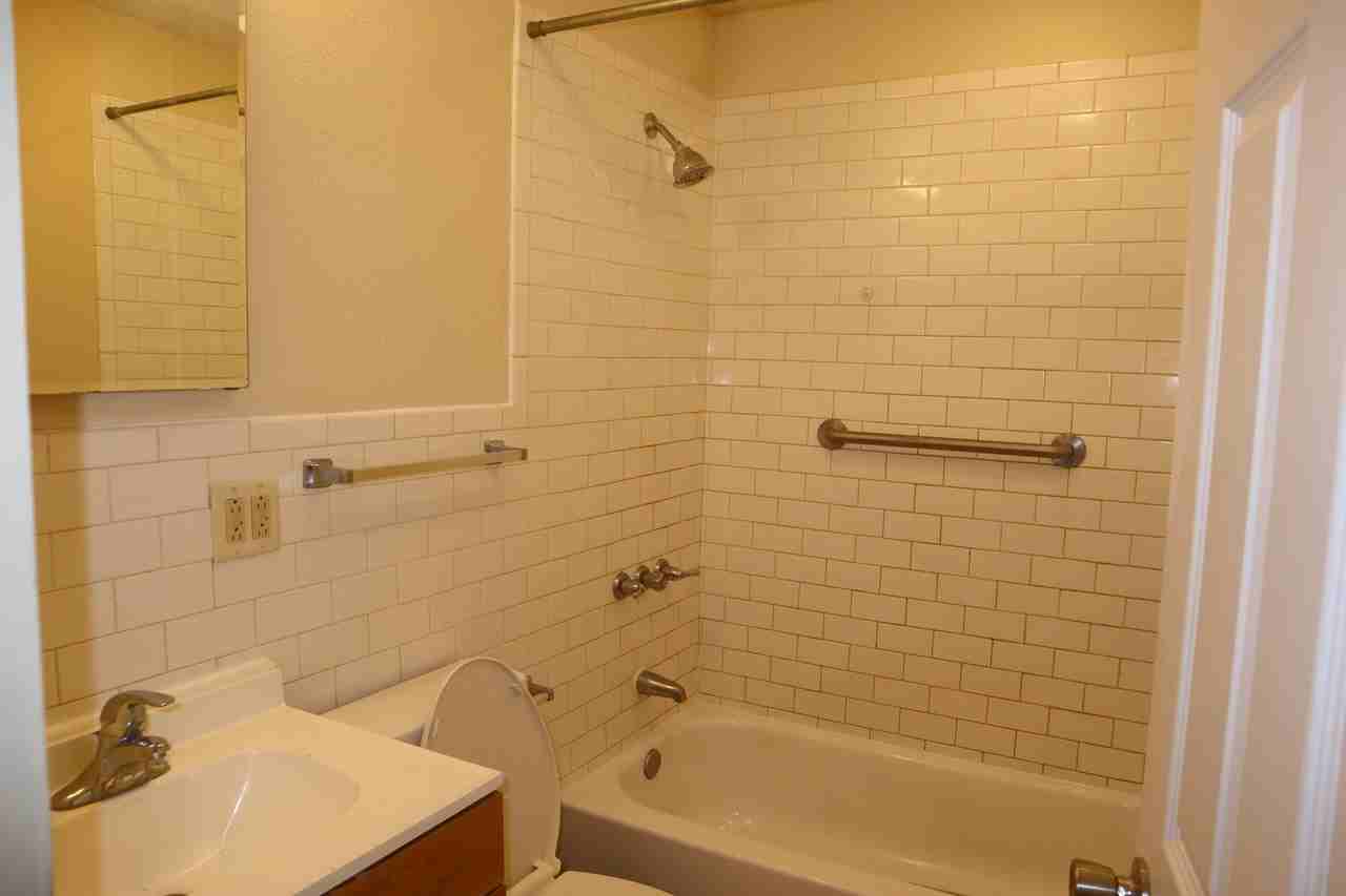 99 S Bowman Rd #6 - Photo 3 of 5