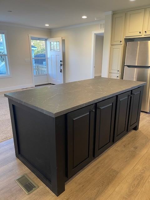 30 Bellwood Dr #30 - Photo 3 of 19