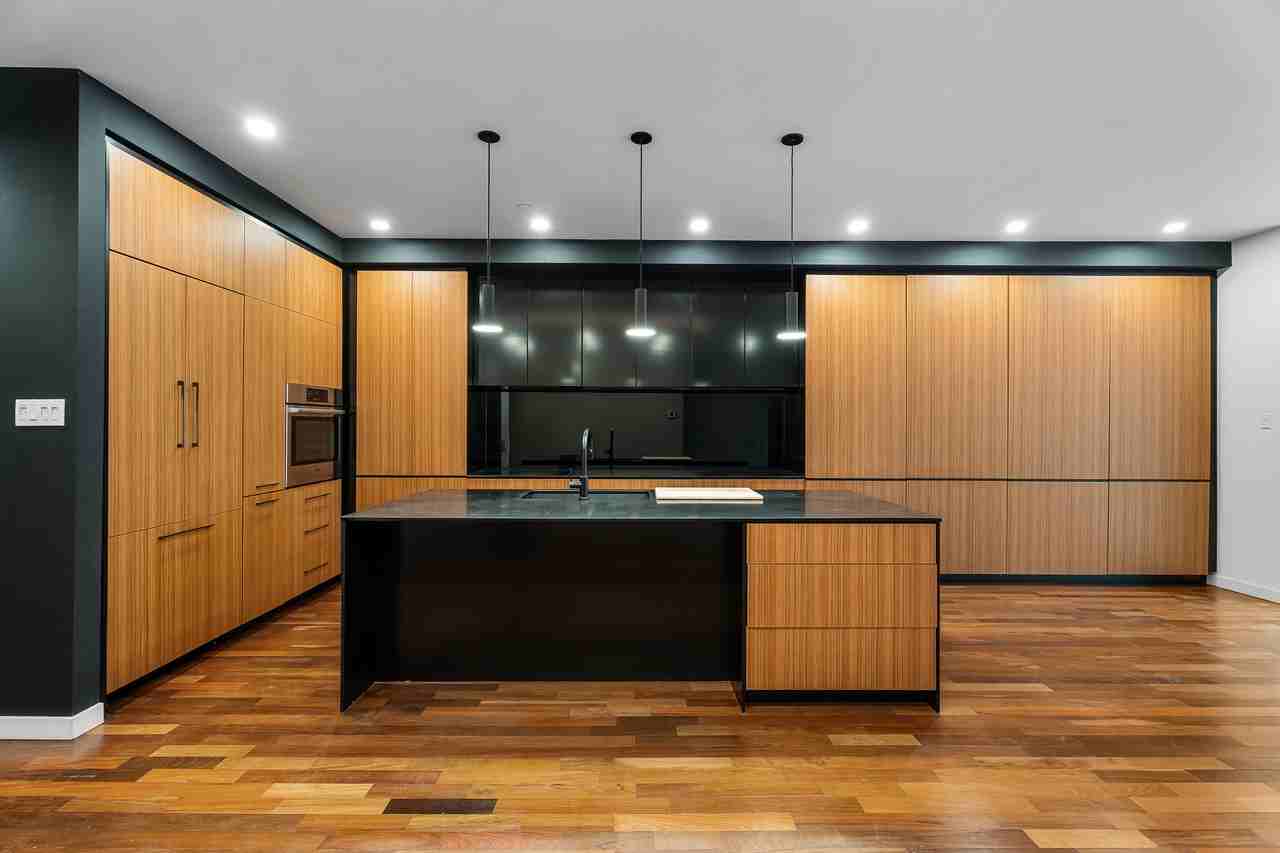 4376 Rue Clark #102 - Photo 2 of 24