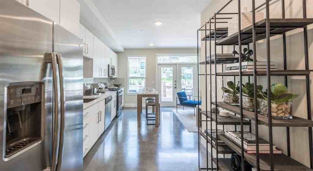 1825 San Jacinto St #449 - Photo 4 of 12