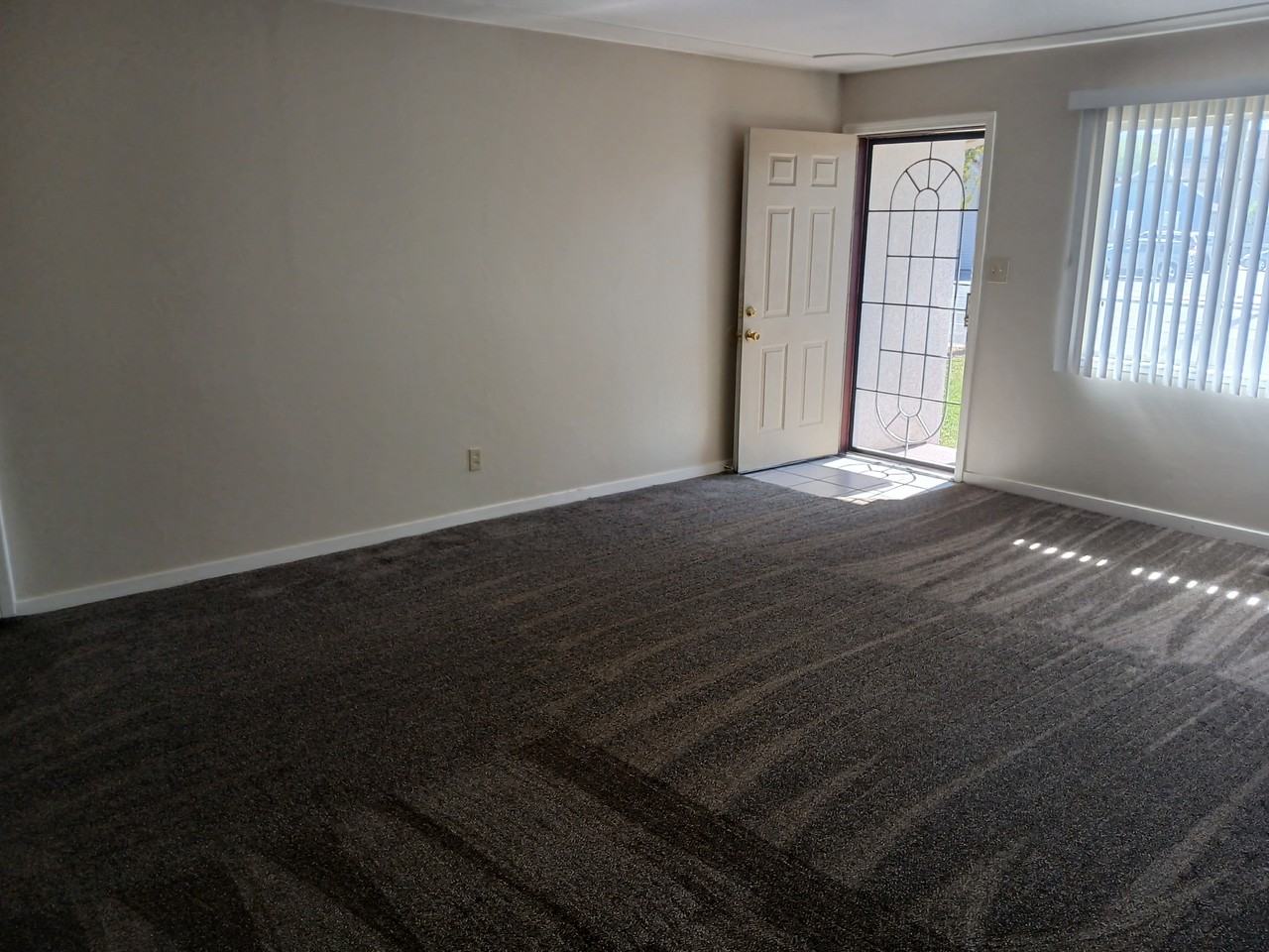 601 A St #NA - Photo 3 of 16