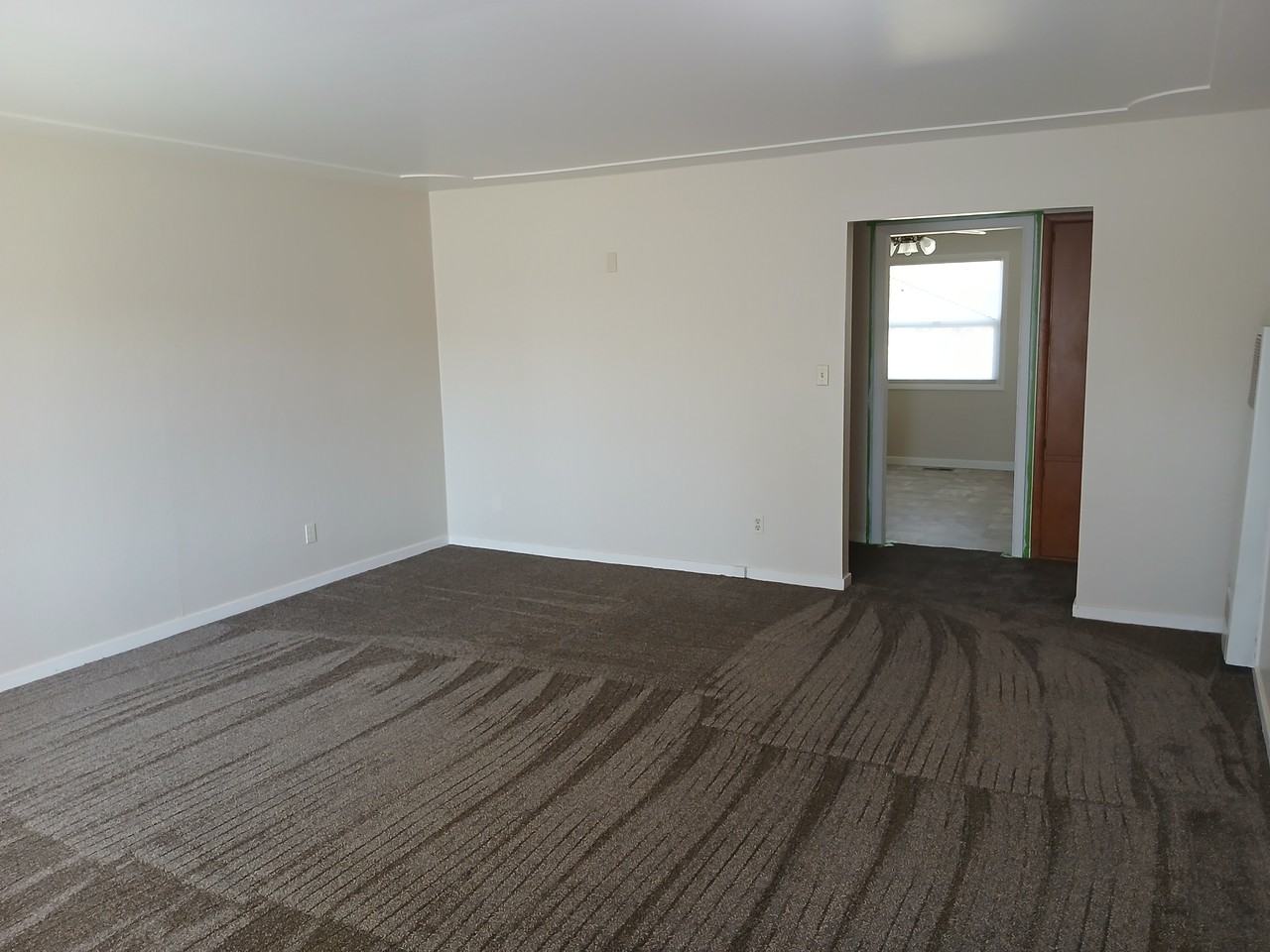 601 A St #NA - Photo 4 of 16