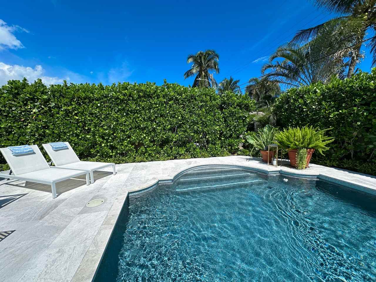 1824 N J St #NA - Photo 3 of 18