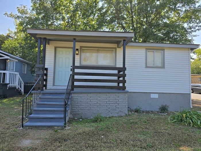 2537 Dawson Ave Sw - Photo 2 of 12