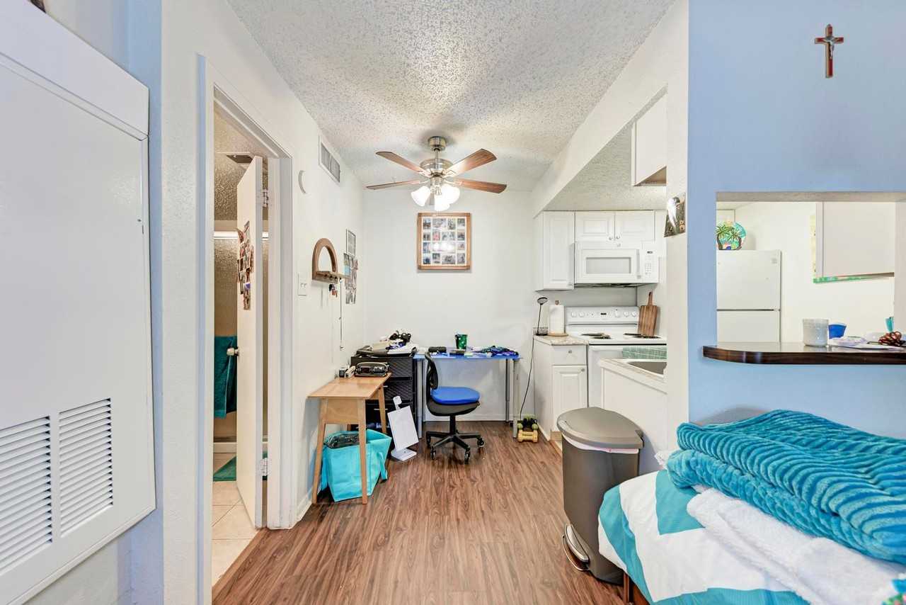 710 E Dean Keeton St #203 - Photo 5 of 13